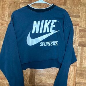 Nike cropped sweatshirt